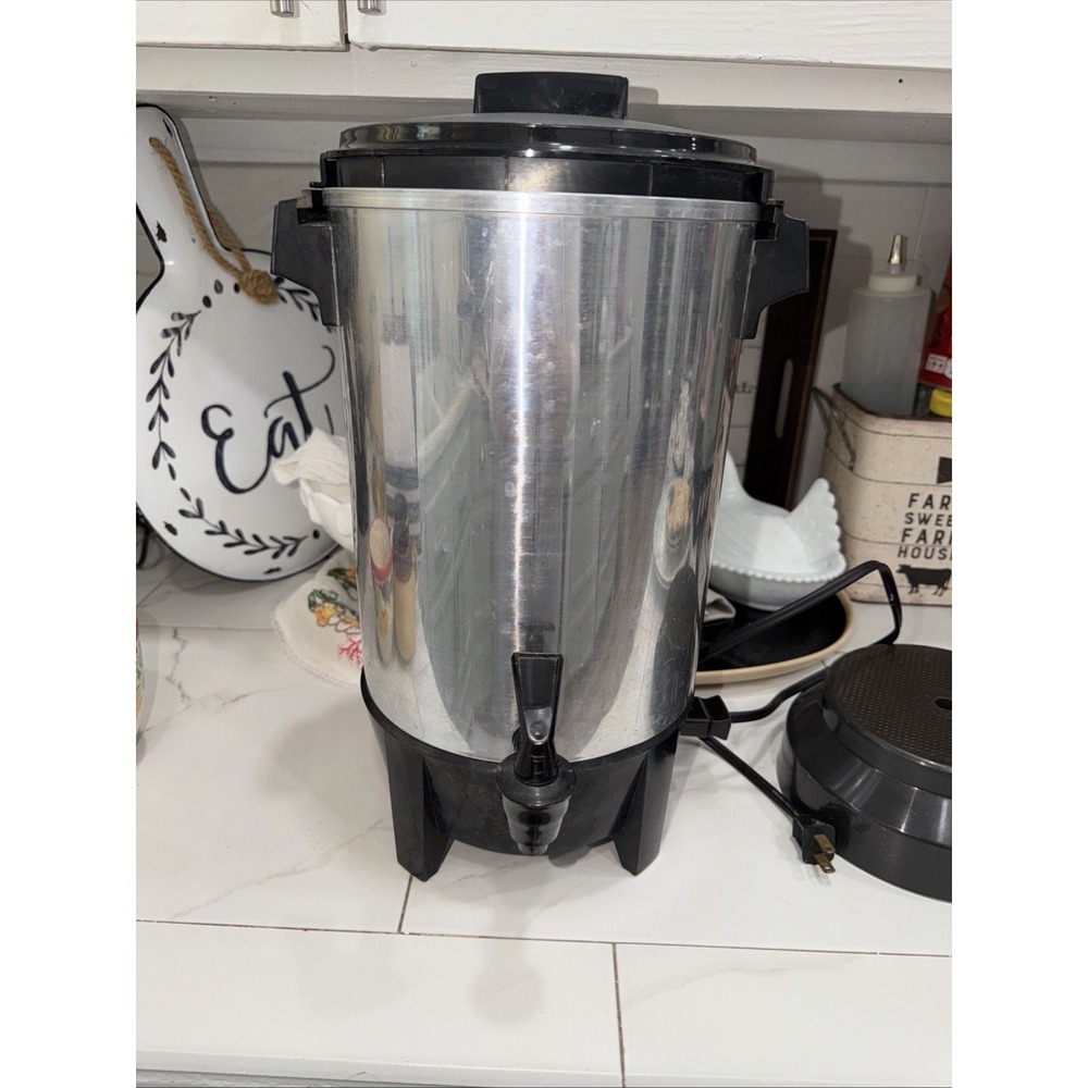 VTG WEST BEND 12-30 Cup Auto Elec Urn Coffee Maker Percolator 58030